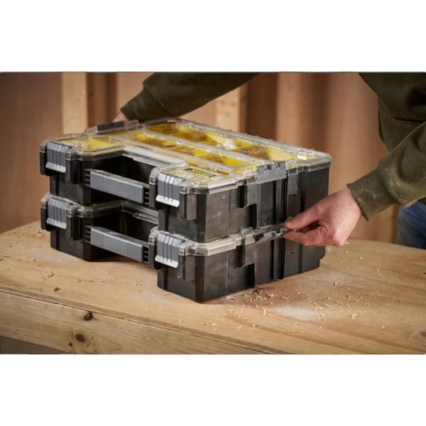 Väikeste esemete kast 43.2 x 10.9 x 33.0cm STANLEY