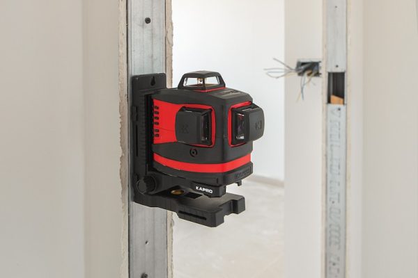 Lasermõõdik 3D, hoidikuga