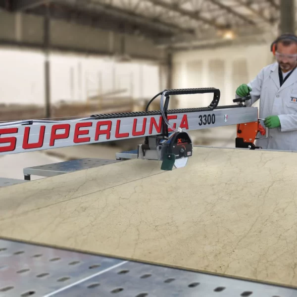 Vesilõikur EXTRA 3300S Superlunga - Pikima lõikeulatusega vesilõikureid.